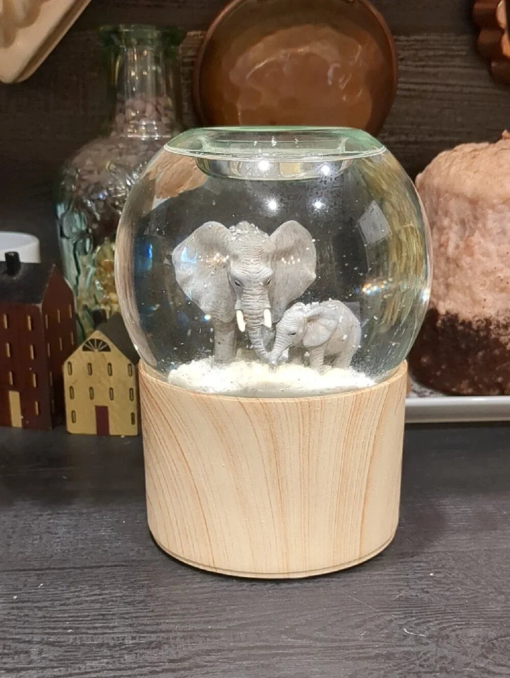 Partylite Natures Wonder Love Seregeti Elephant Snow Globe Votive Candle Holder - Picture 3 of 10